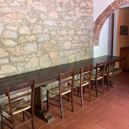 Agriturismo Le Colline Монтескудайо Экстерьер фото